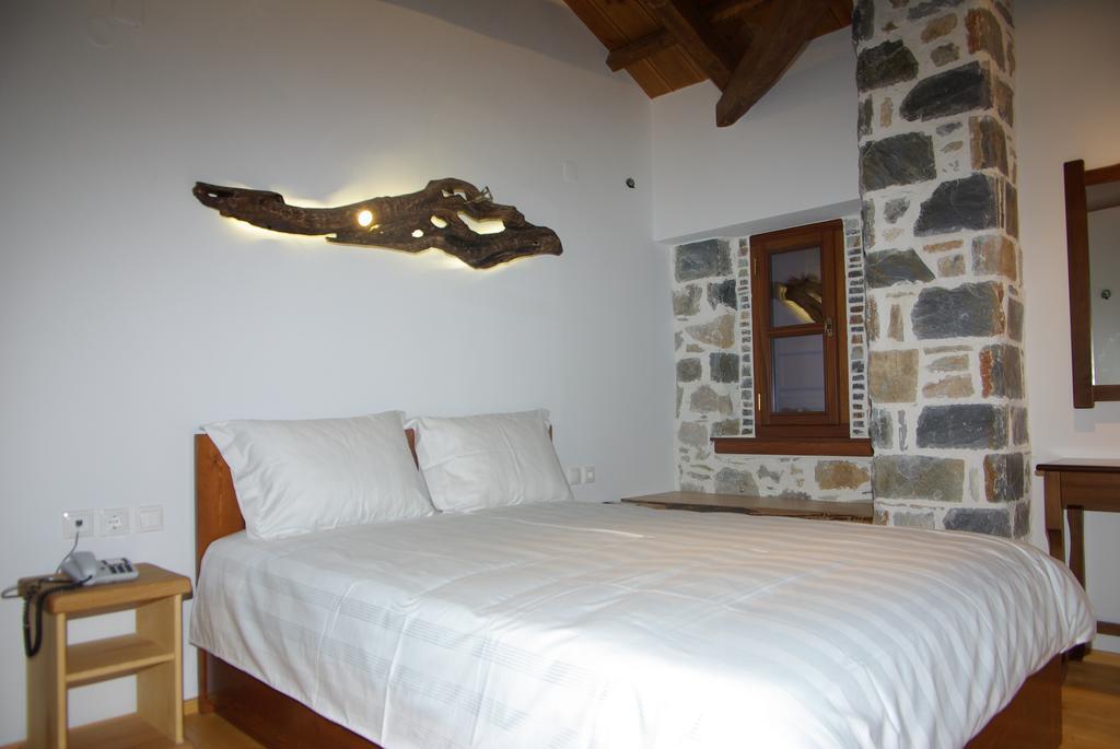 Sabouko Guest House Vizitsa Esterno foto
