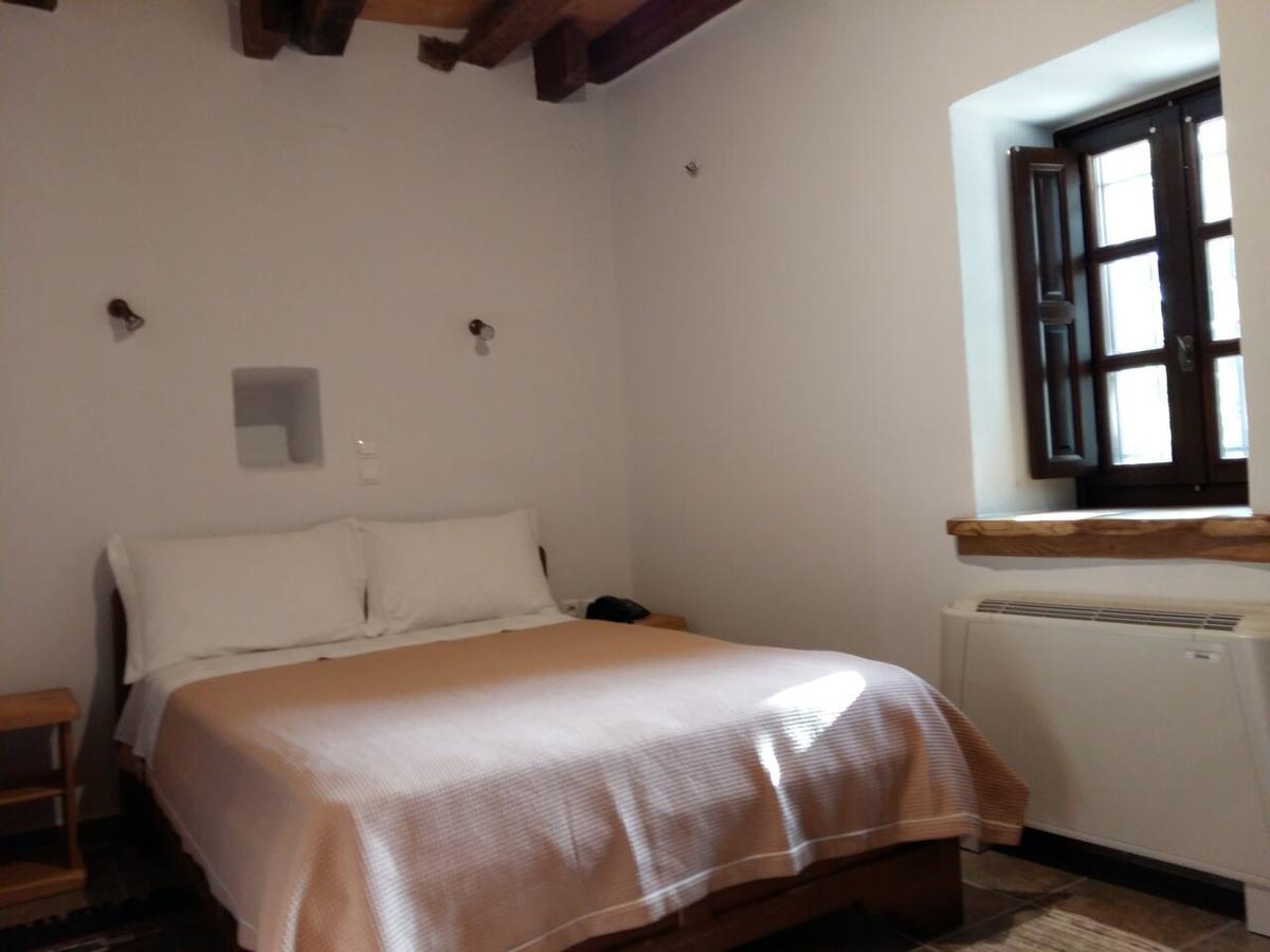 Sabouko Guest House Vizitsa Esterno foto